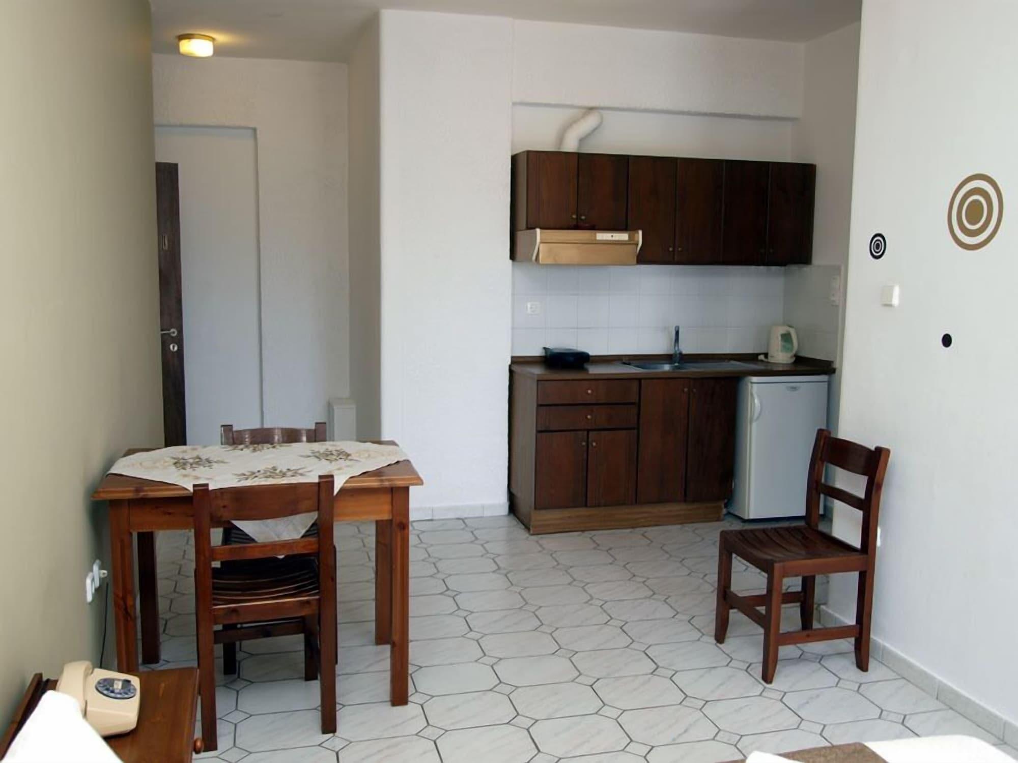 Kleopatra Traditional Hotel Apartments Stoúpa Esterno foto