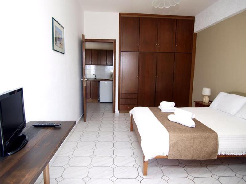 Kleopatra Traditional Hotel Apartments Stoúpa Esterno foto